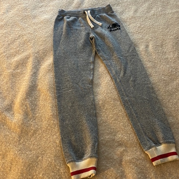 Roots kids lightweight joggers - Picture 1 of 4